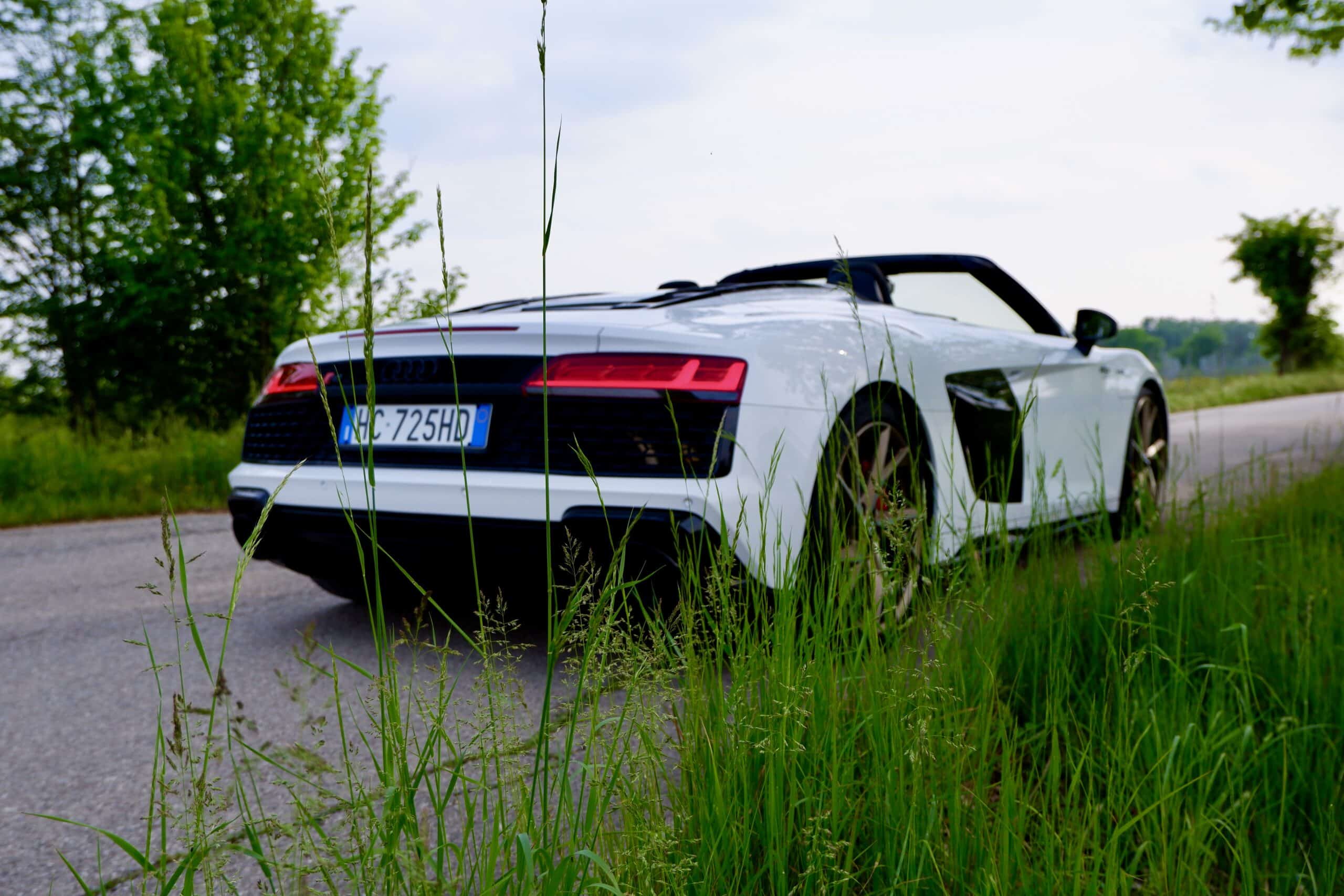 Audi R8 Spyder - immagine 3